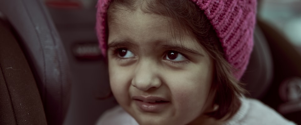 Siège auto dos à la route